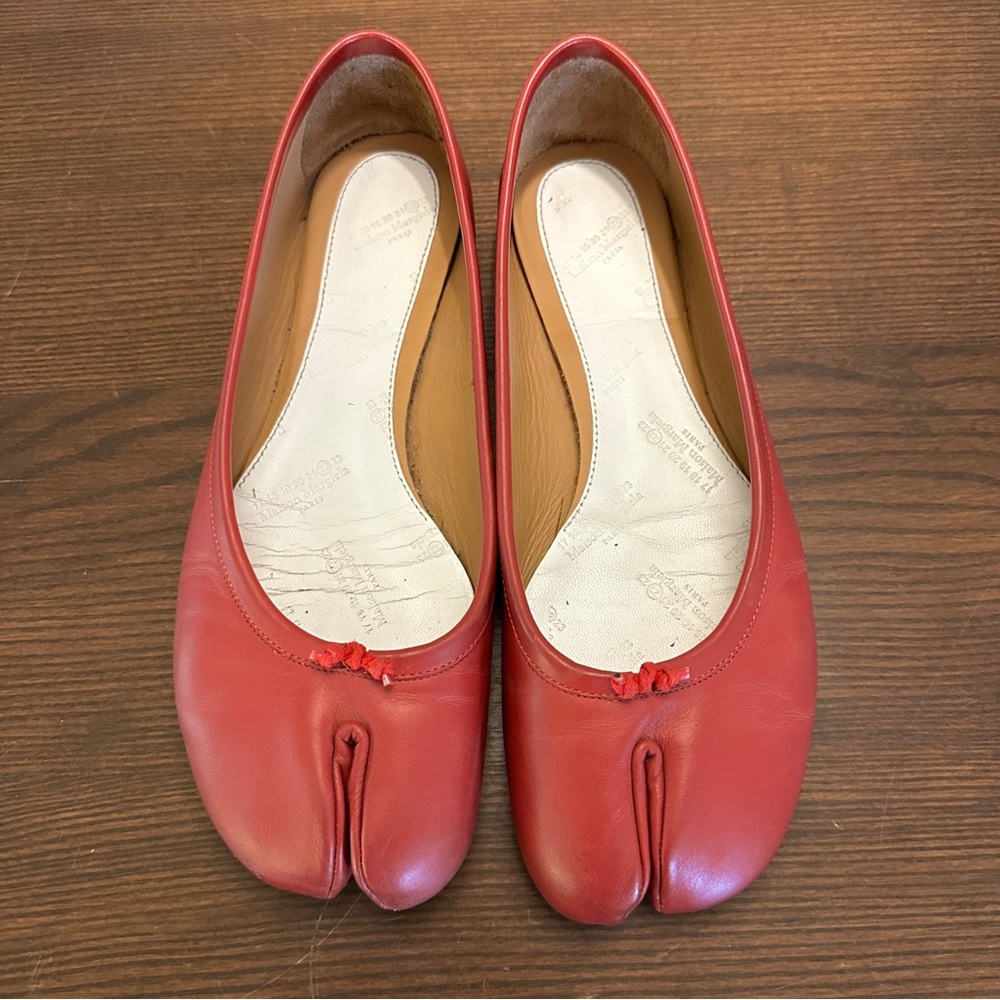 Maison margiela red tabi ballet flats